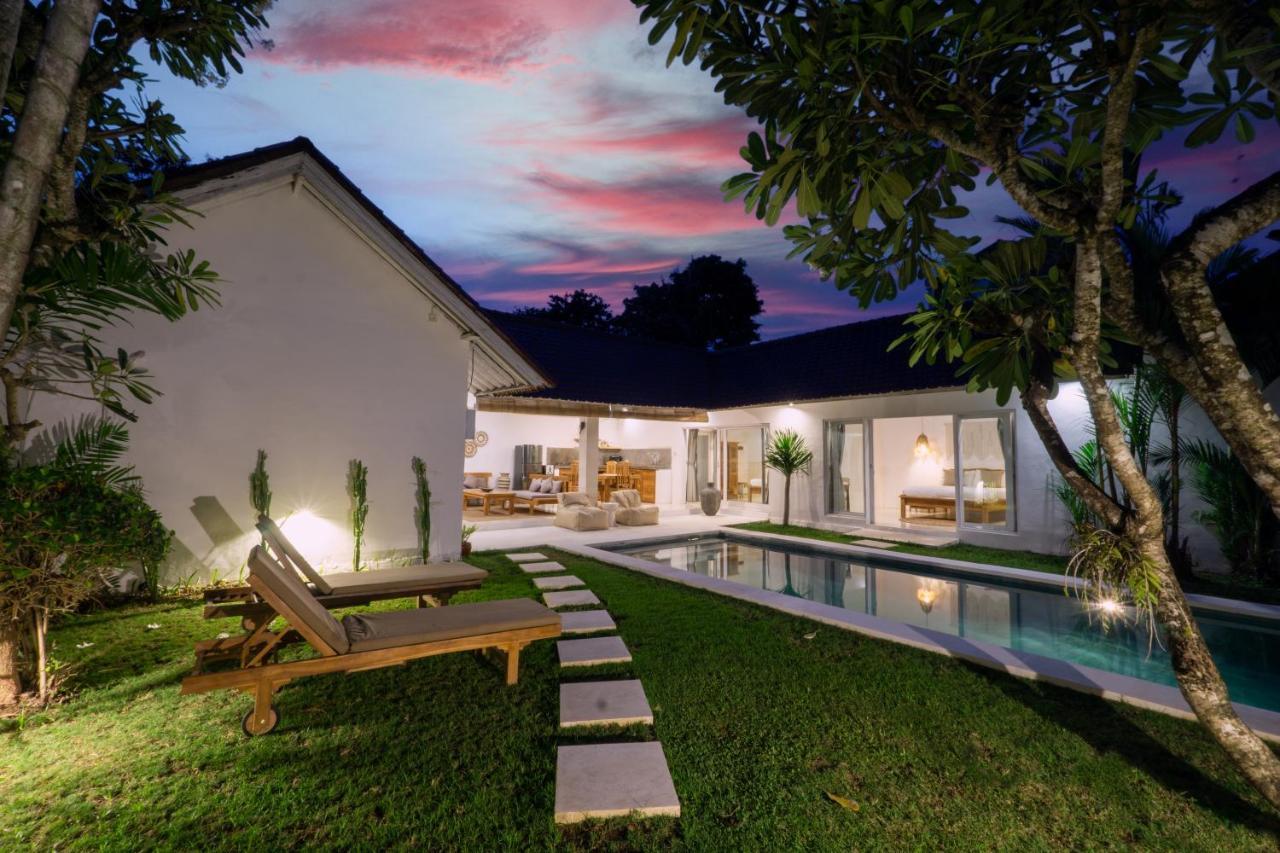 סמיניאק Villa Pagu מראה חיצוני תמונה