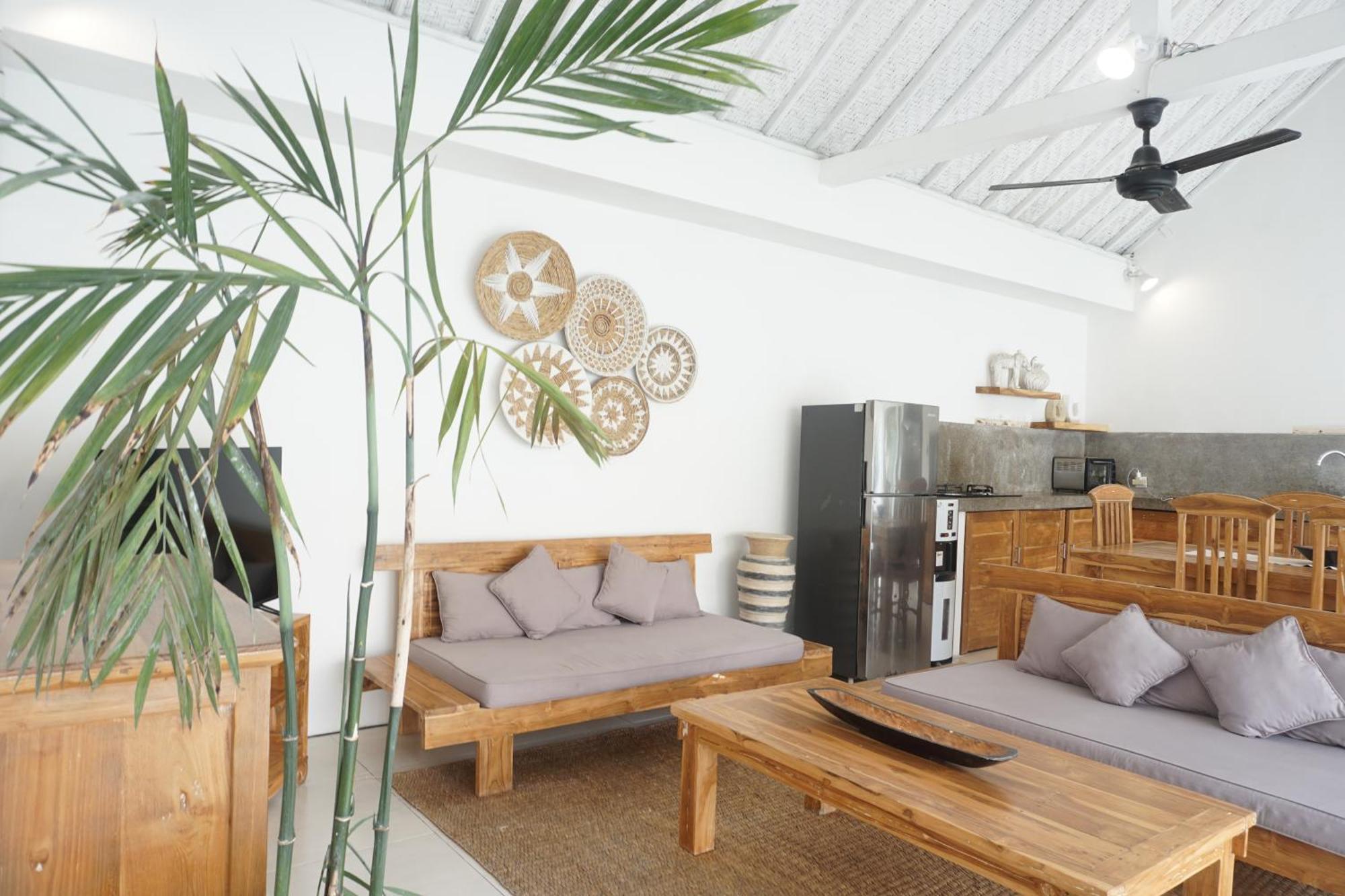 סמיניאק Villa Pagu מראה חיצוני תמונה